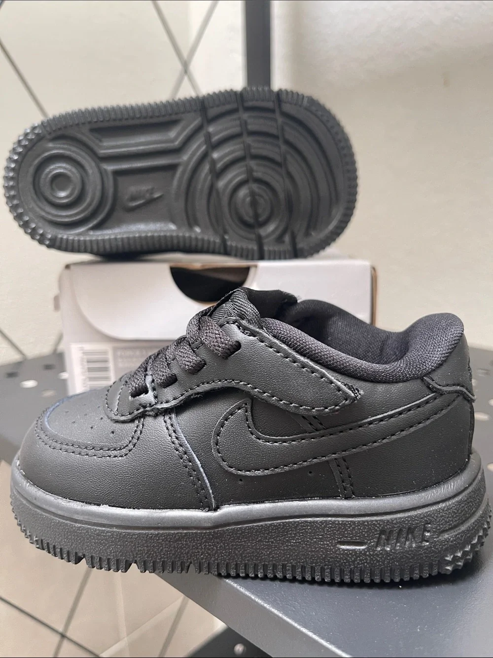 Nike FORCE 1 LOW EASYON  6C